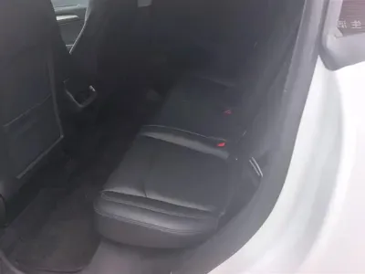 Tesla Model Y 2021, 56300 км, за 146400 CNY - фото 11