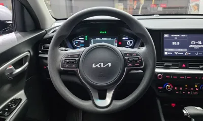 Kia Niro 2022, 58467 км, за 17200000 KRW - фото 14