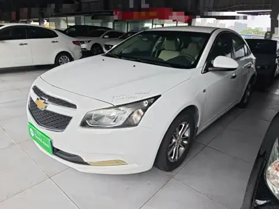 Chevrolet Cruze · 2015 год