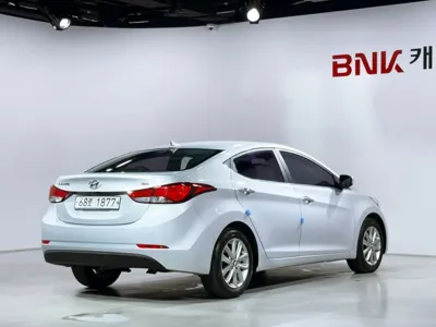 Hyundai Avante 2014, 183370 км, за 3800000 KRW