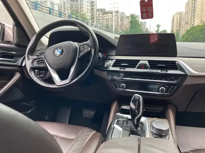 BMW 5 Series 2017, 91000 км, за 114900 CNY - фото 7