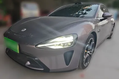 Xiaomi Auto SU7 · 2024 год