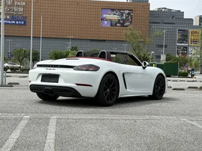 Porsche 718 2022, 15600 км, за 438000 CNY - фото 7