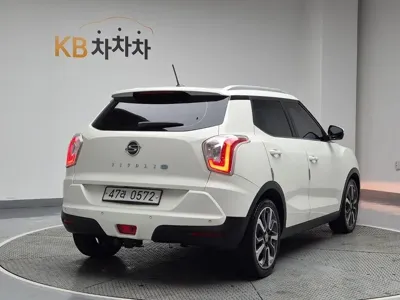 KG_Mobility_Ssangyong TIBOLI 2016, 197319 км, за 3600000 KRW - фото 2