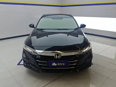 Honda Accord 2022, 71500 км, за 105300 CNY