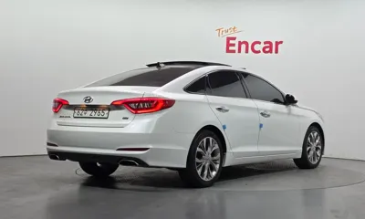 Hyundai Sonata 2015, 107275 км, за 8300000 KRW