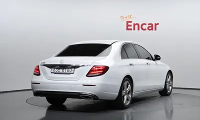 Mercedes-Benz E-Class 2018, 109760 км, за 19200000 KRW