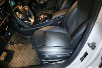 Mercedes-Benz A-Class 2019, 58600 км, за 83253.22 CNY - фото 15
