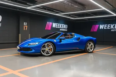 Ferrari 296 2025, 9666 км, за 449500000 KRW