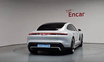 Porsche Taycan 2026, 1214 км, за 187640000 KRW