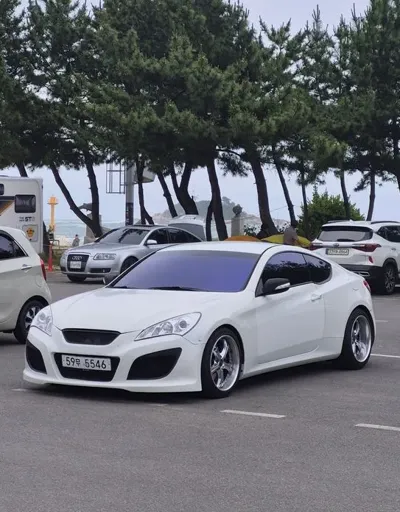 Hyundai Genesis · 2009 год