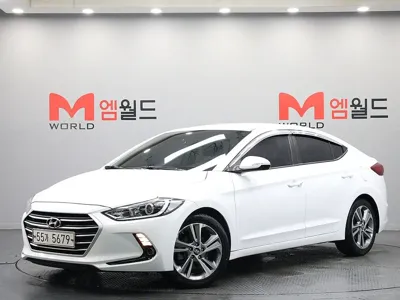 Hyundai Avante · 2018 год