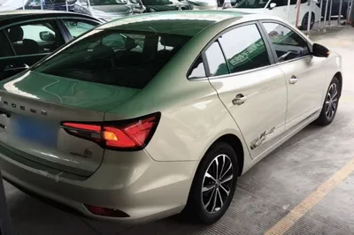Roewe i5 2020, 68900 км, за 40347.59 CNY - фото 6