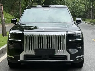 Zeekr 极氪9X 2025, 11000 км, за 456800 CNY