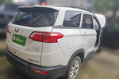 Wuling Hongguang S3 2019, 28400 км, за 38734.83 CNY