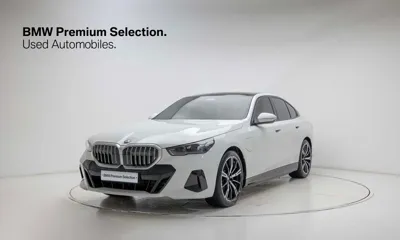 BMW 5-Series · 2026 год