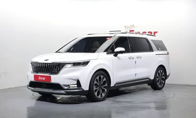 Kia Canival · 2021 год