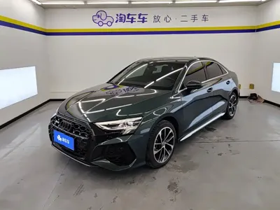 Audi A3 · 2022 год