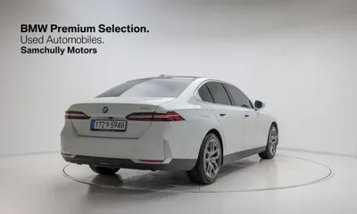 BMW 5-Series 2025, 11600 км, за 51000000 KRW