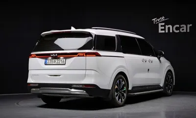 Kia Canival 2022, 57496 км, за 33900000 KRW