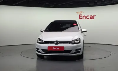 Volkswagen Golf 2015, 85221 км, за 10290000 KRW