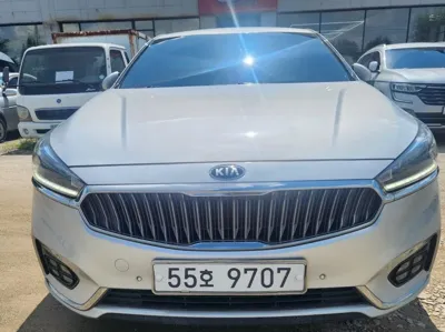 Kia K7 · 2017 год