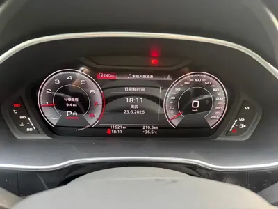 Audi Q3 2025, 11600 км, за 125000 CNY - фото 23