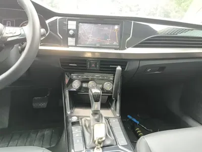 Volkswagen Passat 2019, 80700 км, за 78300 CNY - фото 13