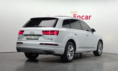 Audi Q7 2019, 162791 км, за 21990000 KRW