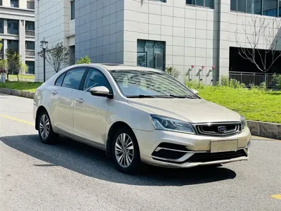 Geely Emgrand 2018, 89000 км, за 19500 CNY