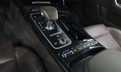 Kia Stinger 2018, 129587 км, за 12800000 KRW - фото 9