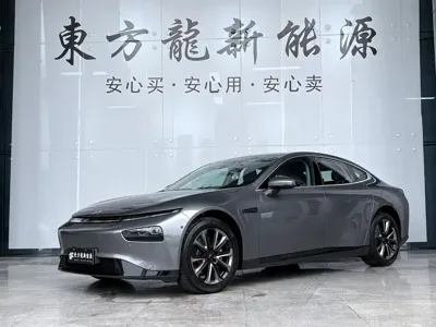 Xpeng P7 · 2020 год