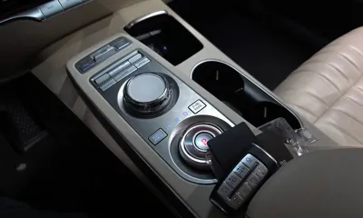 Genesis GV70 2021, 141570 км, за 31900000 KRW - фото 9
