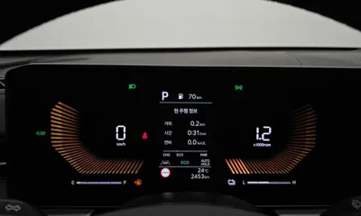 Kia K5 2026, 2453 км, за 30700000 KRW - фото 8
