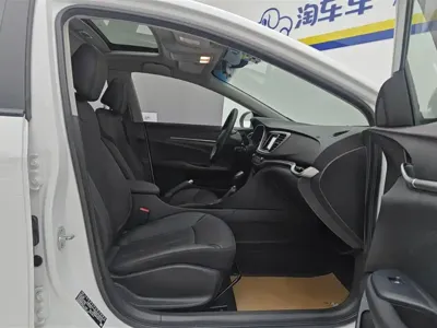 Buick Excelle 2022, 69500 км, за 46800 CNY - фото 8