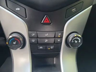 ChevroletGMDaewoo Cruze 2015, 144094 км, за 3500000 KRW - фото 14