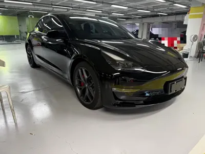Tesla Model 3 2021, 66000 км, за 146000 CNY