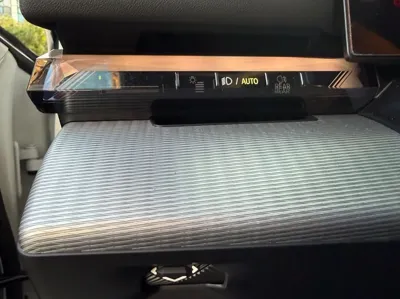 BMW i5 2025, 421 км, за 55410000 KRW - фото 9