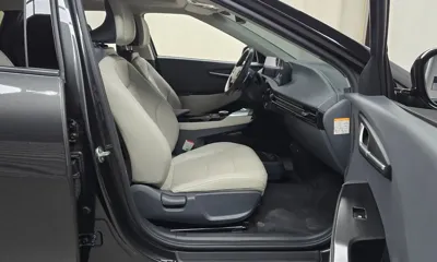 Kia EV6 2023, 30694 км, за 35500000 KRW - фото 26
