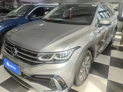 Volkswagen 途观L插电混动 · 2021 год