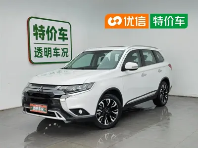 Mitsubishi Outlander 2020, 60199 км, за 47900 CNY - фото 1