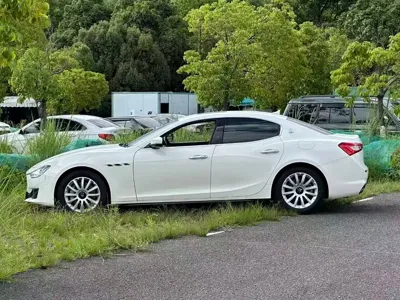 Maserati Ghibli 2018, 100000 км, за 149800 CNY