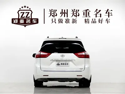 Toyota Sienna 2018, 101000 км, за 175000 CNY