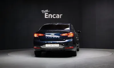 Hyundai Avante 2020, 90056 км, за 9500000 KRW