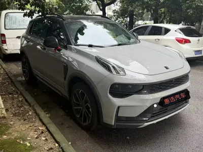 Lynk & Co 01 2022, 28600 км, за 86800 CNY