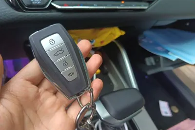 Geely Auto Emgrand 2025, 9300 км, за 55627.78 CNY - фото 9