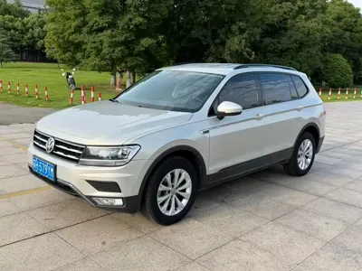Volkswagen Tiguan L · 2017 год