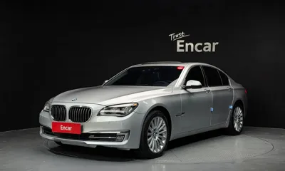 BMW 7-Series · 2014 год