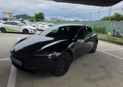 Tesla Model 3 2024, 61227 км, за 7560000 KRW