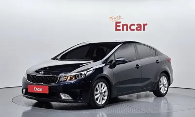 Kia K3 · 2017 год